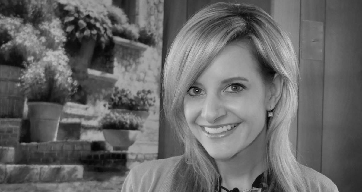 Dr. Lyndsay C. Kuzmak – LK Dental of Westminster